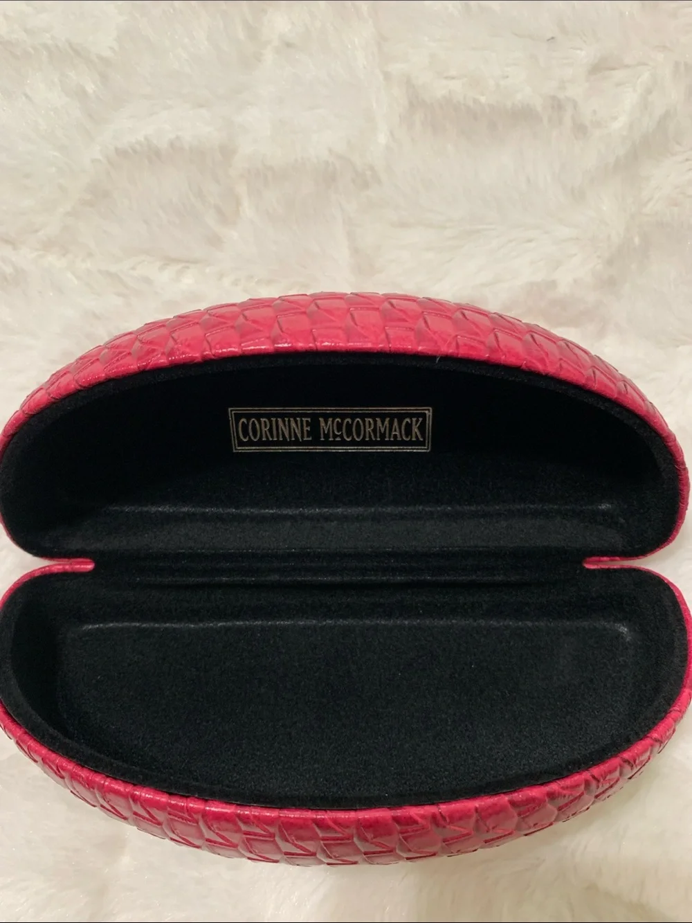 Pink Textured Hard Eyewear Case
